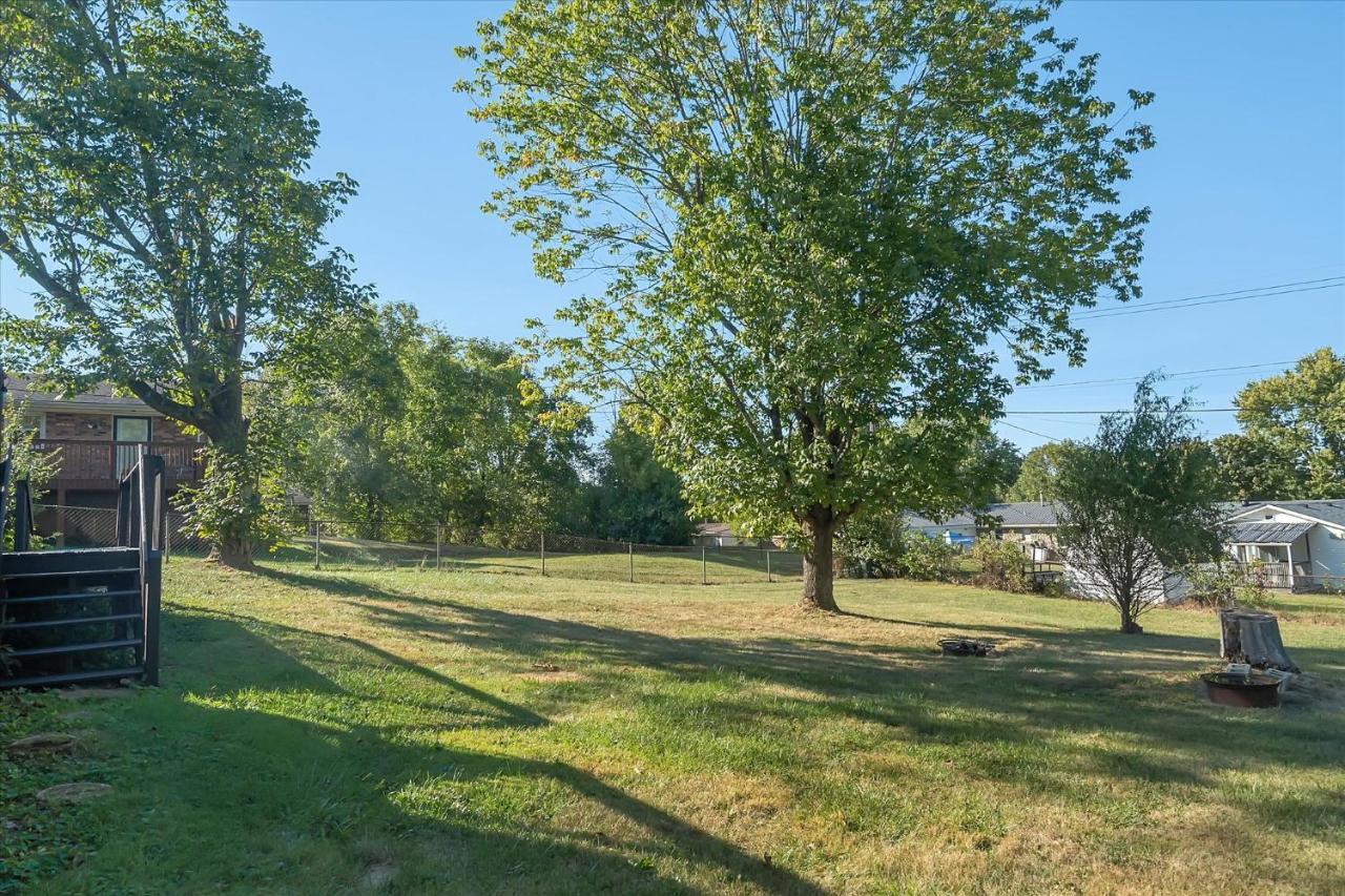 The Kentucky Bluegrass Retreat Villa แฟรงค์ฟอร์ต ภายนอก รูปภาพ