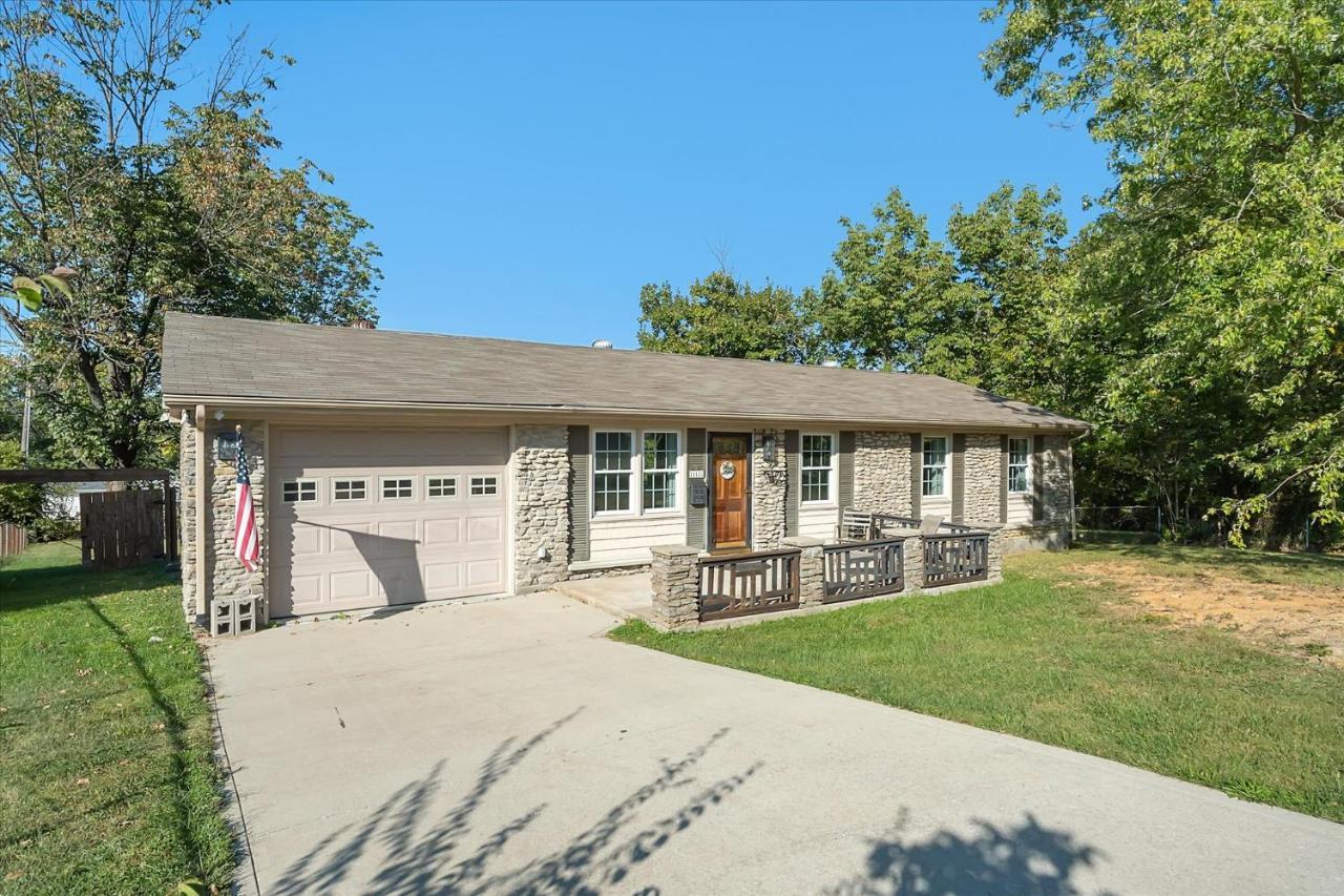 The Kentucky Bluegrass Retreat Villa แฟรงค์ฟอร์ต ภายนอก รูปภาพ