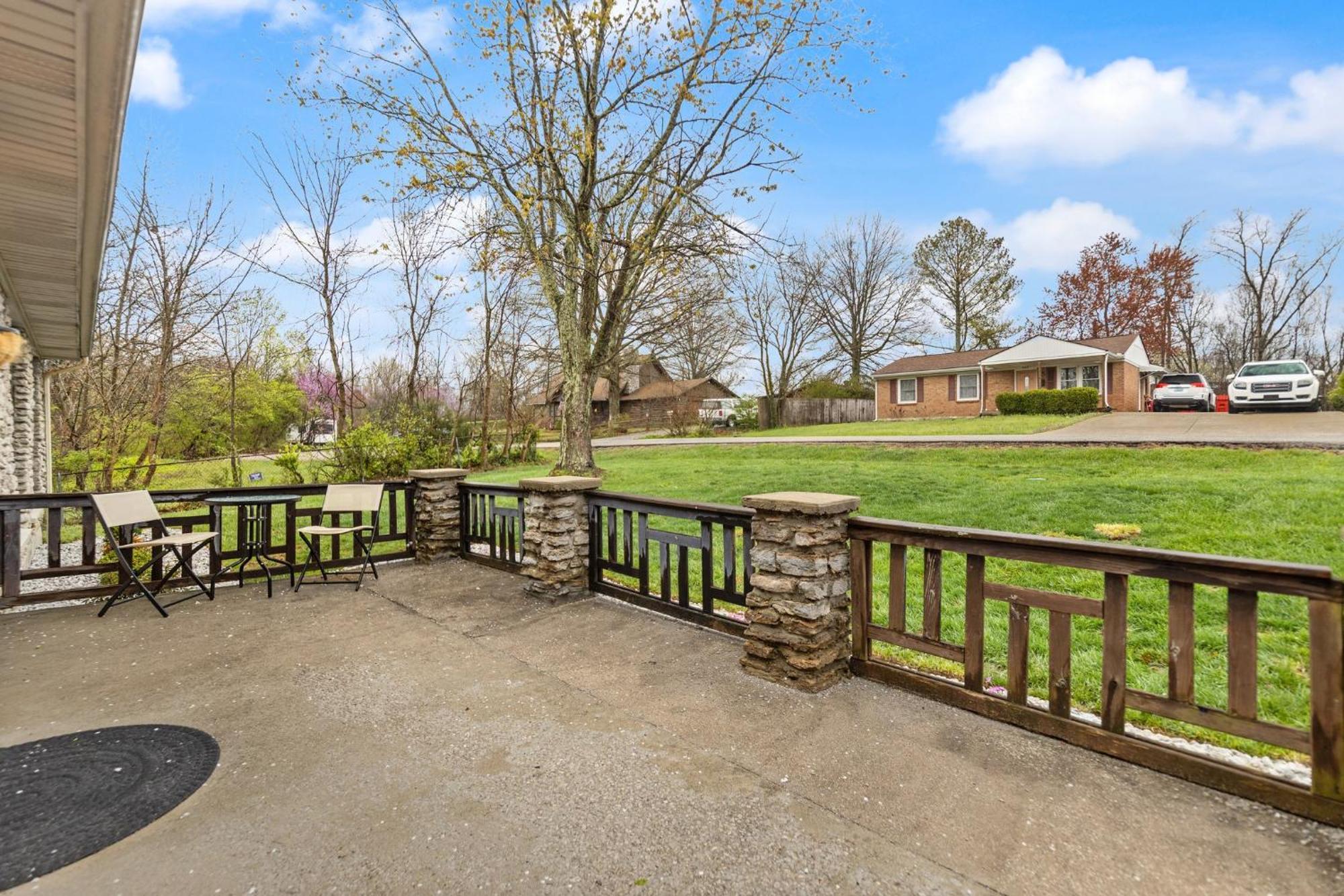 The Kentucky Bluegrass Retreat Villa แฟรงค์ฟอร์ต ภายนอก รูปภาพ